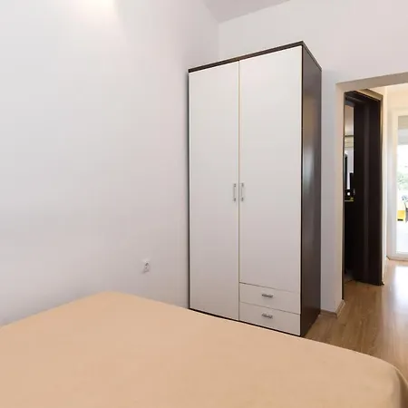 Apartament Darko Near The Sea