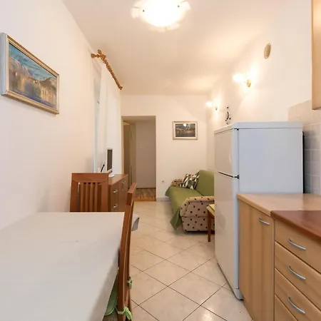 Apartament Darko Near The Sea